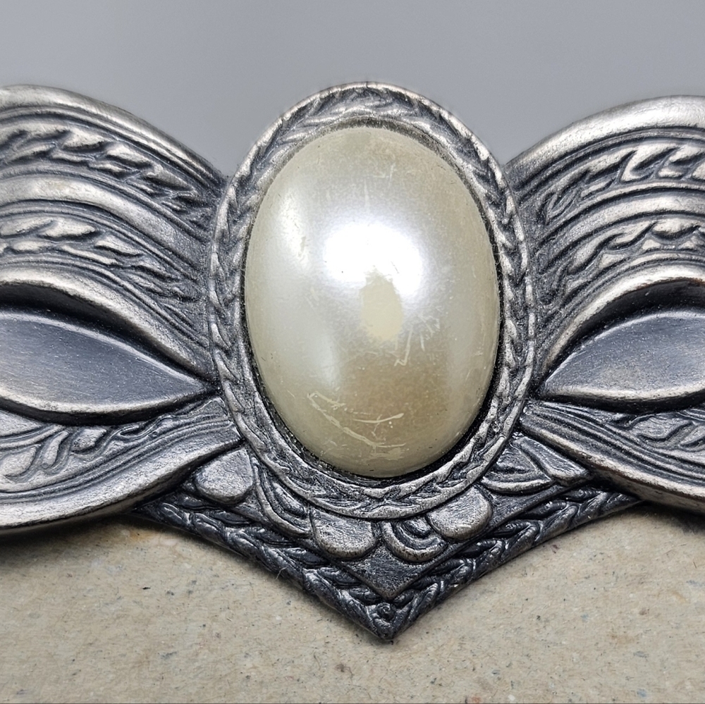 *$OLD*Vintage Silvestri Heart Metal MRF 89 Small Picture Frame with Faux Pearl - Picture 5 of 9